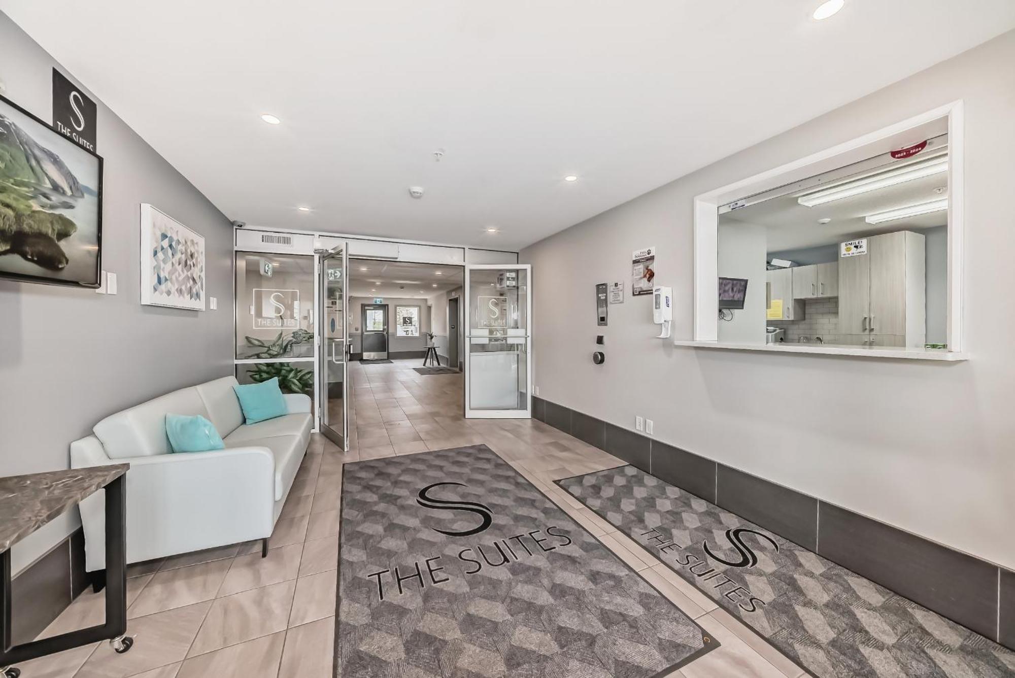 The Suites, Appart hôtel Penhold